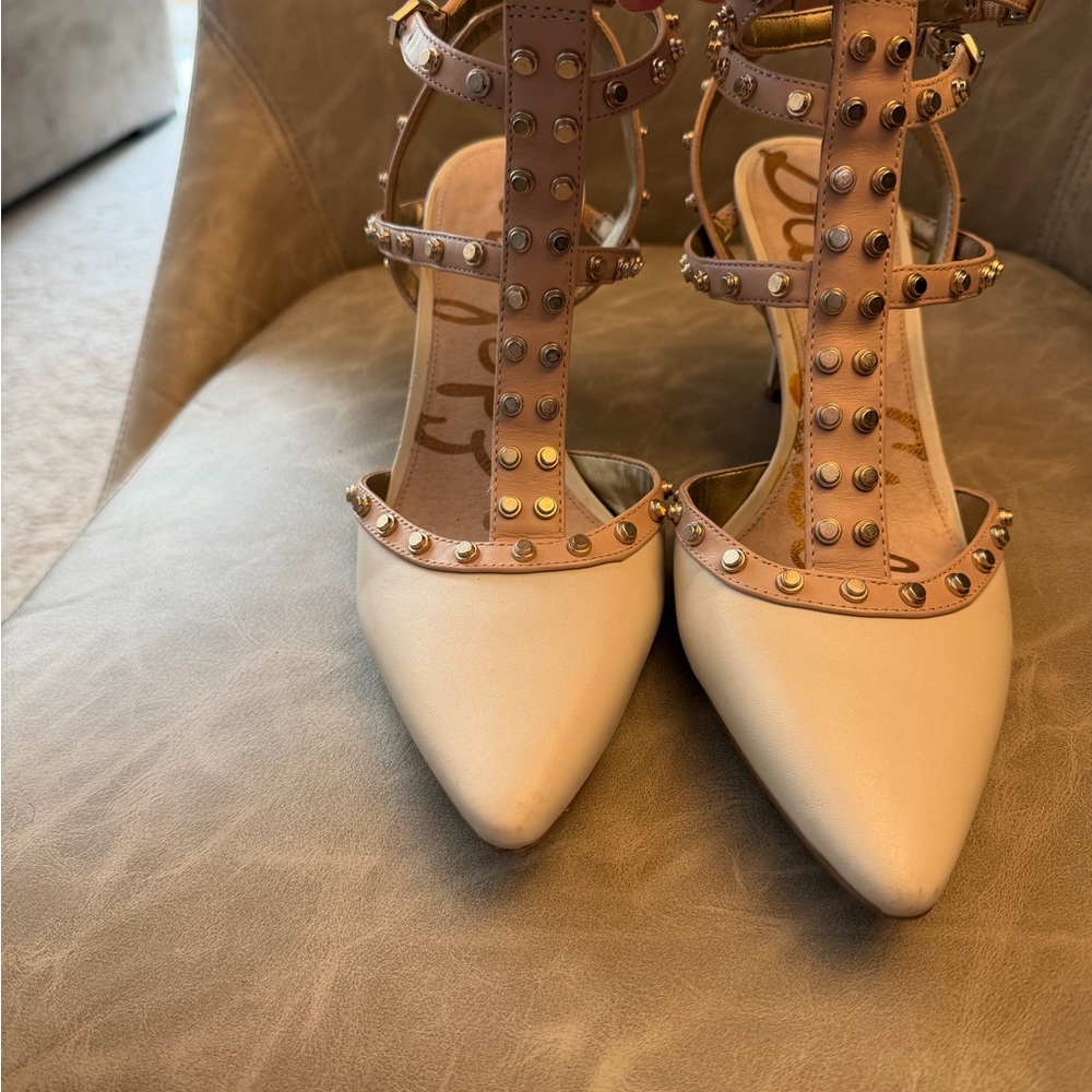 Sam Edelman Blush and Cream Studded T-Strap Kitten Heel - Picture 8 of 8